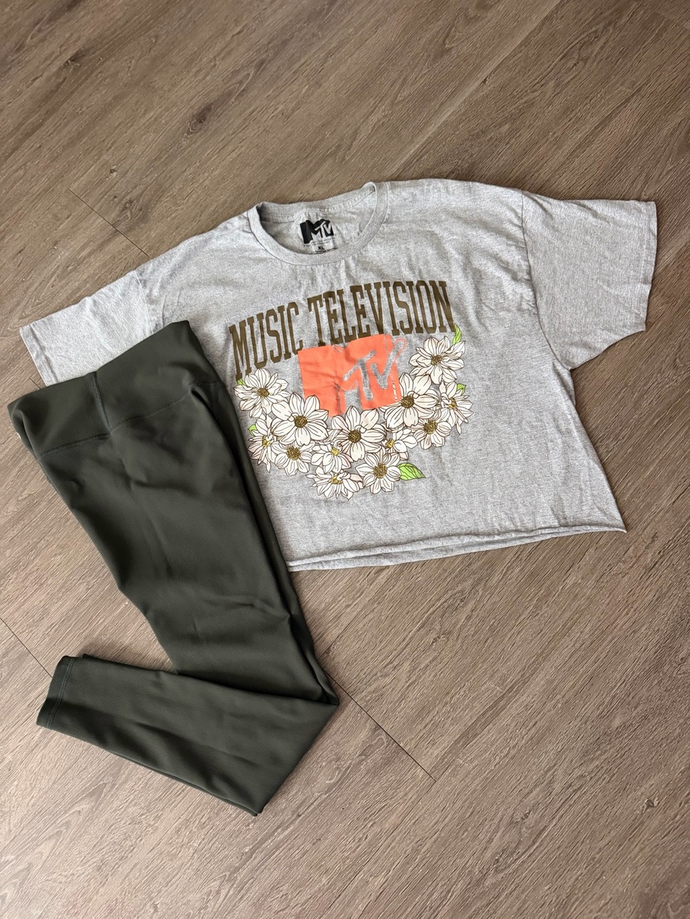 MTV Floral Logo Tee in Gray with Orange Accent and Little Bipsy leggings